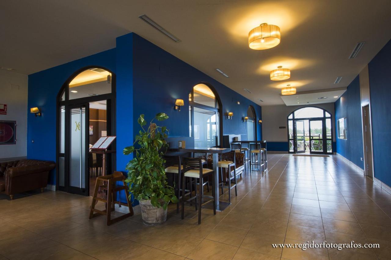 Hospedium Hotel Cortijo Santa Cruz Villanueva De La Serena Exterior foto