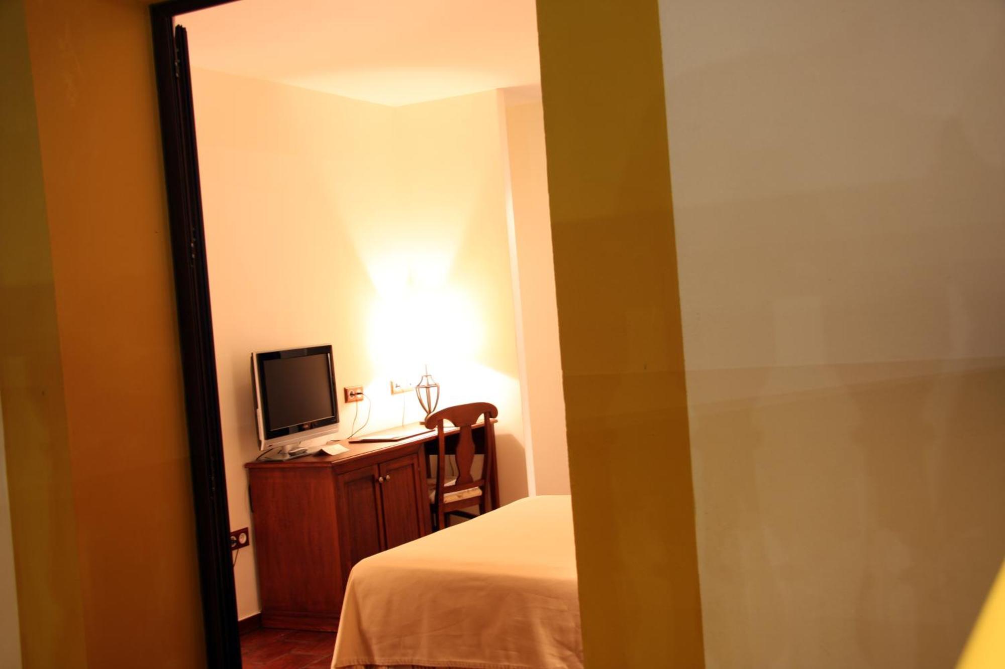 Hospedium Hotel Cortijo Santa Cruz Villanueva De La Serena Zimmer foto